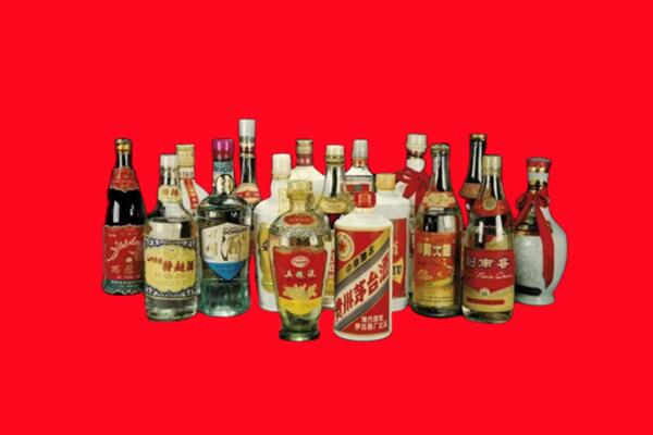 南宁青秀区回收十八老酒.jpg